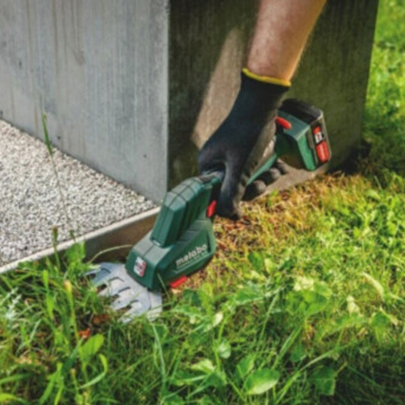 Taille-herbes METABO 12V - PowerMaxx SGS 12 Q Pick+Mix (vendu sans batterie) + coffret Metabox