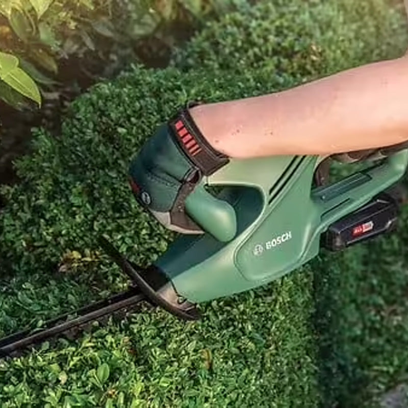 Akku-Heckenschere 18V BOSCH EasyHedgeCut 18V-45 LI 1 Akku 18V 2Ah