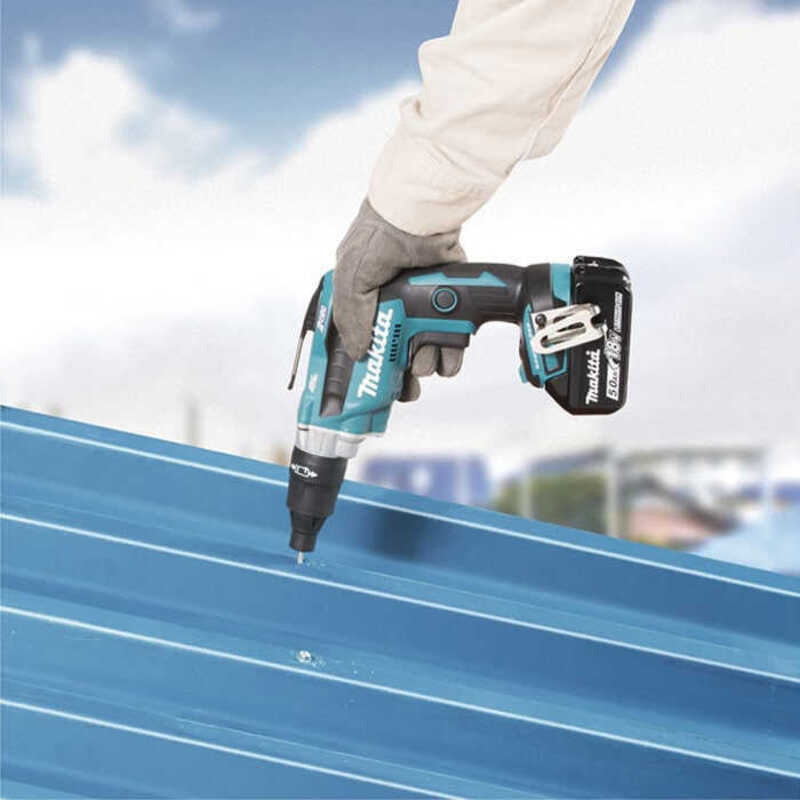 Fassadenschrauber Brushless 2x5Ah 18V LXT ® MAKITA DFS251RTJ im MAKPAC