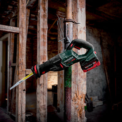 Scie sabre METABO 32mm 18V SSEP 18 LT BL - Pick+Mix (vendu sans batterie) coffret metaBOX