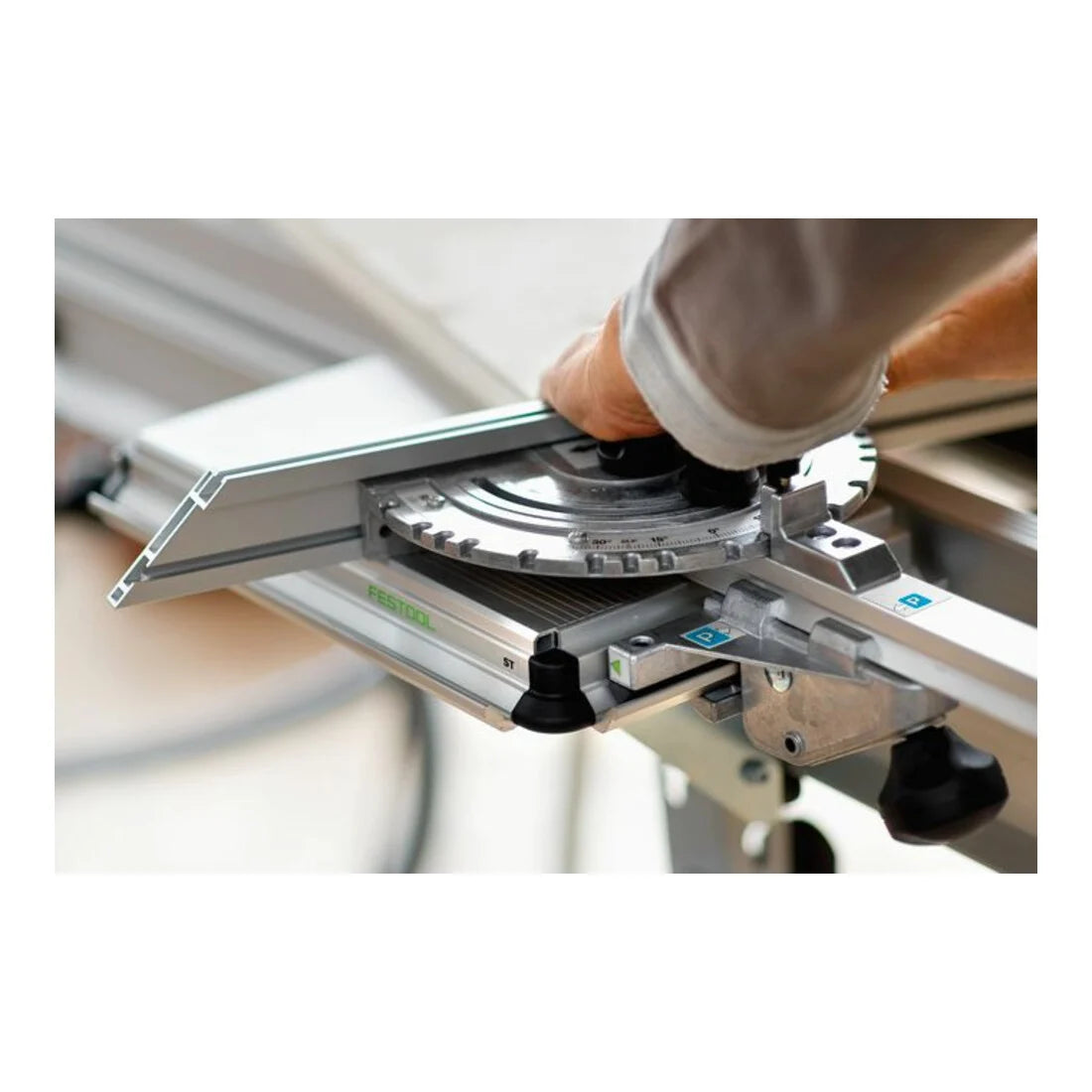 Scie semi-stationnaire Festool CS 50 EBG-Set PRECISIO