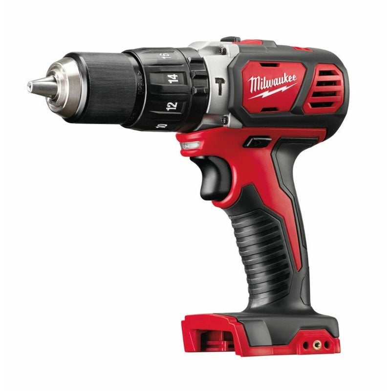 Perceuse Visseuse à percussion compacte 18V MILWAUKEE M18 BPD-0 (vendu sans batterie)
