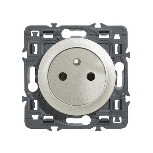 Prise LEGRAND Céliane  2P+T aluminium